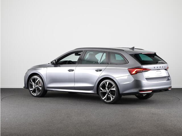 Skoda OCTAVIA Combi Sportline Business 1.5 TSI MHEV 150pk | 19 inch | Light & View | Blind Spot | Infotainment Plus