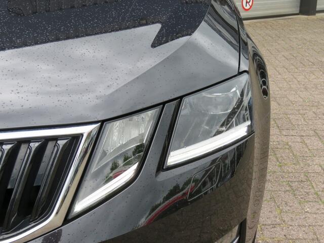 Skoda OCTAVIA Combi 1.0 115pkTSI DSG-aut. Greentech Style Business / Led / 18I