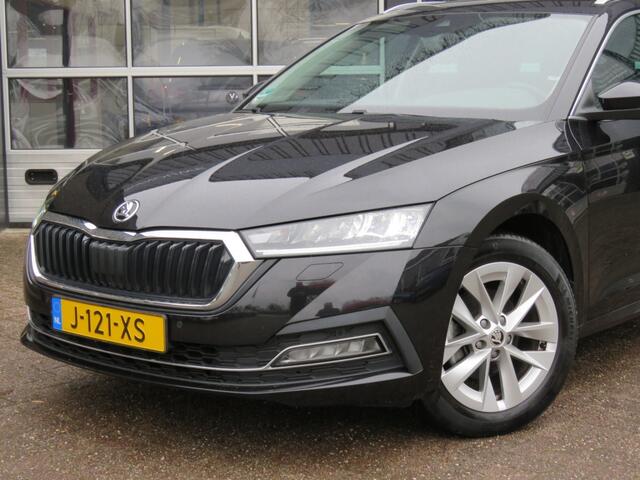 Skoda OCTAVIA Combi 1.0 TSI 110pk Business Edition Plus / Stoelverw. / Trekhaa