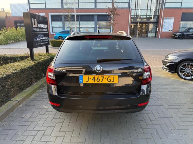 Skoda OCTAVIA 1.5 TSI Bns Ed. Plus