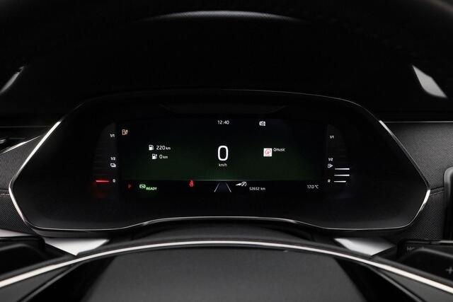 Skoda OCTAVIA Combi 1.4 TSI 204 pk DSG iV PHEV Business Edition | Panoramadak | Geheugenstoelen | Stoelverwarming | Parkeersensoren voor/achter