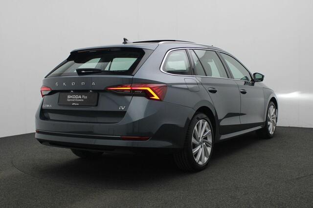 Skoda OCTAVIA Combi 1.4 TSI 204 pk DSG iV PHEV Business Edition | Panoramadak | Geheugenstoelen | Stoelverwarming | Parkeersensoren voor/achter