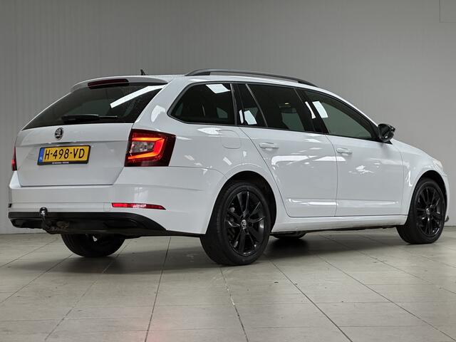Skoda OCTAVIA Combi 1.5 TSI Greentech Sport Business/ Automaat!/ Trekhaak!/ Flippers/ Zwarte Hemel/ Apple+Android/ Clima/ Navi/ Cruise/ Bluetooth/ Multi.LEDER.Stuur/ Elek.Pakket/ Isofix/ PDC Achter.