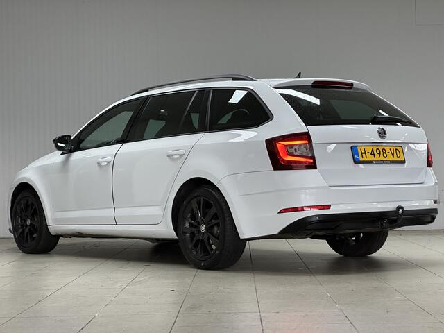 Skoda OCTAVIA Combi 1.5 TSI Greentech Sport Business/ Automaat!/ Trekhaak!/ Flippers/ Zwarte Hemel/ Apple+Android/ Clima/ Navi/ Cruise/ Bluetooth/ Multi.LEDER.Stuur/ Elek.Pakket/ Isofix/ PDC Achter.