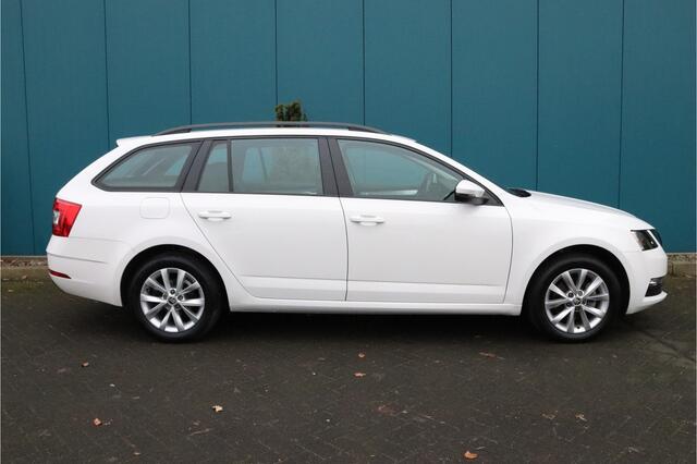 Skoda OCTAVIA Combi 1.5 TSI 150 PK DSG AUT. Greentech Business Edition/ECC/LMV/CARPLAY/PDC/NAV/TREKH.