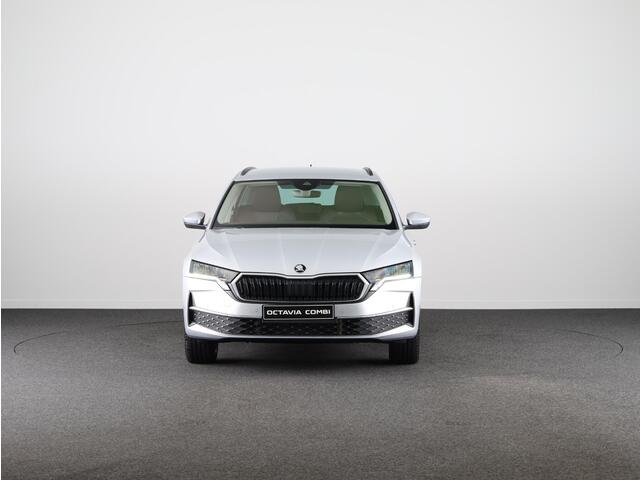 Skoda OCTAVIA Combi 1.5 TSI MHEV 115pk DSG-7 Business Edition Plus | Winterpakket | 18 inch | Adaptive Cruise Control | Navigatie