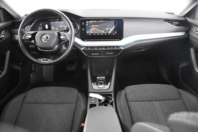 Skoda OCTAVIA Combi 1.0 TSI Style DSG*1ste Eigenaar*Navigatie*Stoelverwarming*Trekhaak