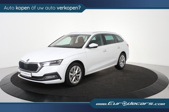 Skoda OCTAVIA Combi 1.0 TSI Style DSG*1ste Eigenaar*Navigatie*Stoelverwarming*Trekhaak
