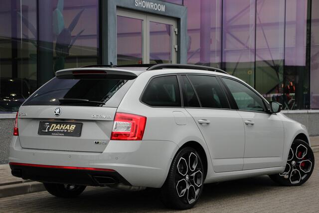 Skoda OCTAVIA Combi 2.0 TSI RS 230 | Pano. | Leder | Canton | ACC |