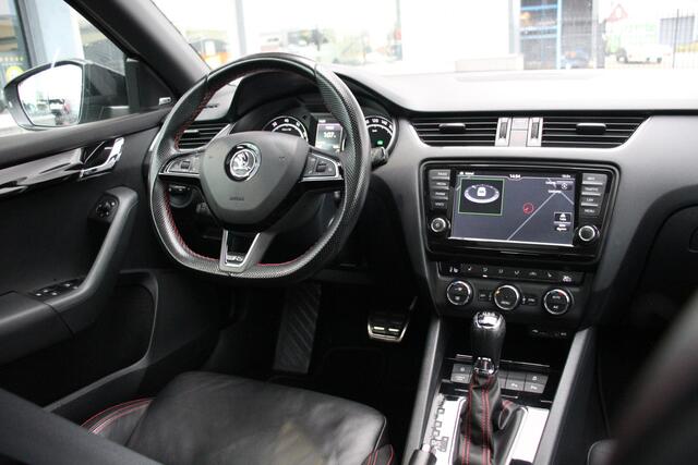 Skoda OCTAVIA Combi 2.0 TSI RS 230 | Pano. | Leder | Canton | ACC |
