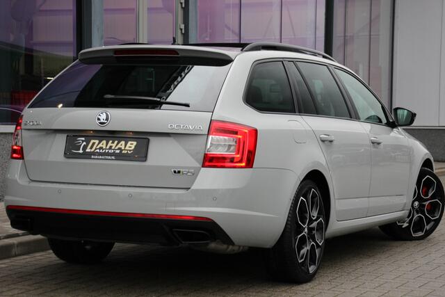 Skoda OCTAVIA Combi 2.0 TSI RS 230 | Pano. | Leder | Canton | ACC |