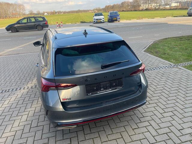 Skoda OCTAVIA Combi 1.4 TSI RS iV PHEV Hybrid Automaat Panoramada 245pk