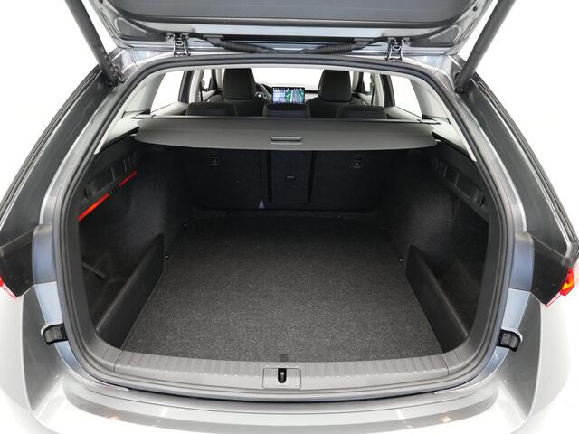 Skoda OCTAVIA Combi 1.5 TSI e-TEC MHEV 115 7DSG First Edition | Achteruitrijcamera | Chromen grille | Climatronic, elektronische airconditioning met twee zones