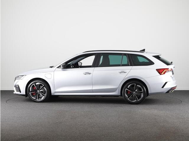 Skoda OCTAVIA Combi 1.4 TSI RS iV PHEV Business