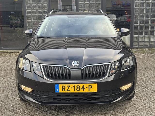 Skoda OCTAVIA Combi 1.0 TSI Greentech Ambition Carplay Trekhaak Navigatie Cruise Control LM