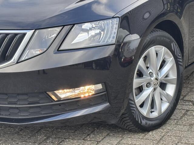Skoda OCTAVIA Combi 1.0 TSI Greentech Ambition Carplay Trekhaak Navigatie Cruise Control LM