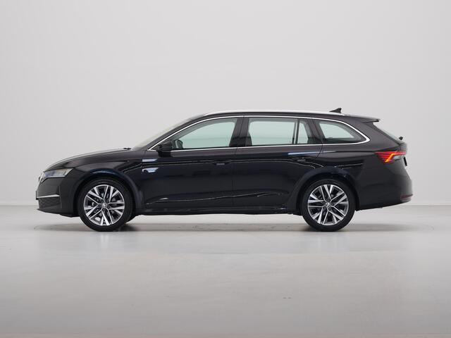 Skoda OCTAVIA Combi 1.5 TSI e-TEC MHEV 115 7DSG First Edition | Achteruitrijcamera | Chromen grille | Chromen raamlijsten
