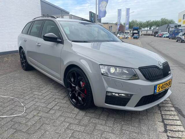 Skoda OCTAVIA 2.0 TSI RS 230