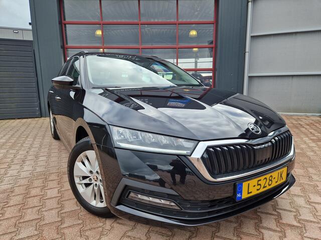 Skoda OCTAVIA Combi 1.0 TSI Business Edition ECC | PDC | NAVI | ANDROID AUTO/APPLE CARPLAY | ELEK. ACHTERKLEP