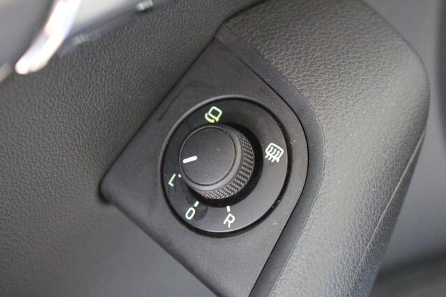 Skoda OCTAVIA Combi 1.0 TSI Greentech Style Business Navigatie | 18" Velgen Pictoris | Led verlichting | Parkeersensoren