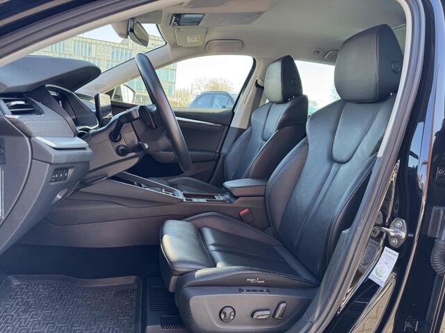 Skoda OCTAVIA Combi 1.4 TSI iV PHEV Business Edition Plus | Ergo Comfortstoelen | Vol-Leder | Head-Up Display | Camera | Digitaal Dashboard | Rijklaarprijs!