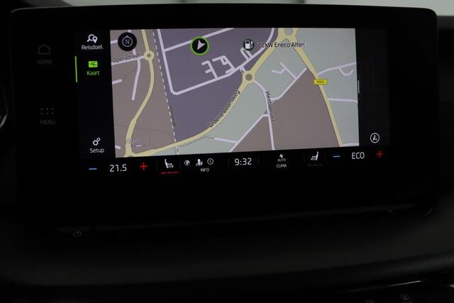 Skoda OCTAVIA 1.4 TSI iV Business Edition | Trekhaak | Stoelverwarming | Carplay | Full LED | PDC | Navigatie | Climate control | Cruise control | PHEV