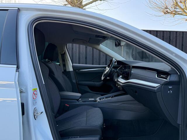 Skoda OCTAVIA Combi 1.4 TSI iV PHEV Business Edition HUD
