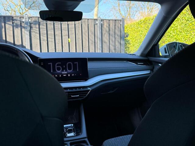 Skoda OCTAVIA Combi 1.4 TSI iV PHEV Business Edition HUD