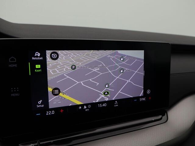 Skoda OCTAVIA Combi 1.0 TSi 110 Pk Business Edition | Navigatie | Trekhaak | Privacy Glass | Elektrische Achterklep | 17 Inch
