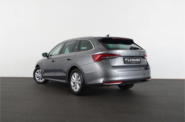 Skoda OCTAVIA Combi 1.5 TSI MHEV Business Edition Plus > DSG-7/Graphite Grey/Winterpakket/sfeerverlichting... | 6020 | Lease ook mogelijk!