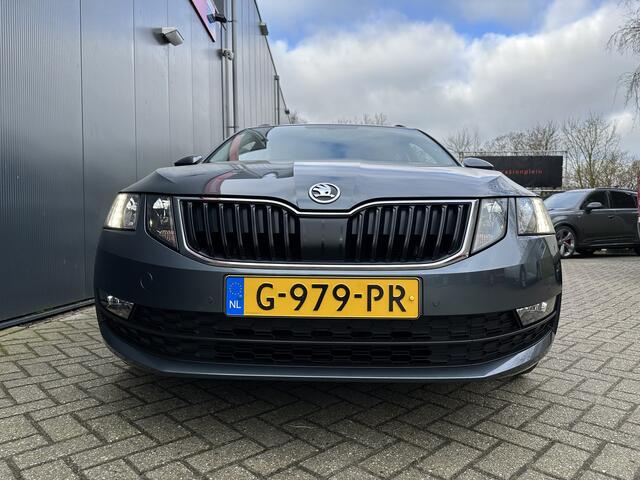 Skoda OCTAVIA Combi 1.0 TSI Greentech Business Edition | Navigatie | PDC V+A | Cruise