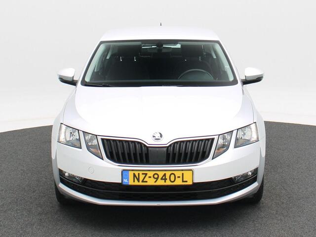 Skoda OCTAVIA 1.0 TSi 115 Pk Automaat Ambition Business | Navigatie | Climate Control | Trekhaak | 71.680KM!!