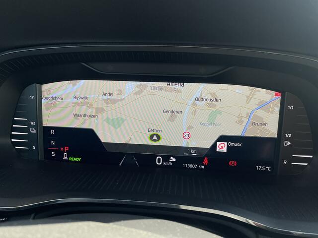 Skoda OCTAVIA Combi 1.4 TSI iV PHEV Business Edition | LED | Trekhaak | Navi | Camera | Carplay