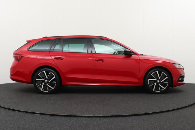 Skoda OCTAVIA Combi 1.0 TSI 110 Aut. Sportline Trekhaak Adapt. Cruise Sportstoelen 18' LMV