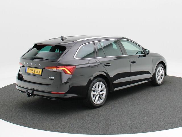 Skoda OCTAVIA Combi 1.0 e-TSi 110 Pk Automaat Business Edition Plus | Trekhaak | Stoel Verwarming | Adaptive Cruise | Elektrische Achterklep | Carplay | ECC | Navigatie | 17 Inch