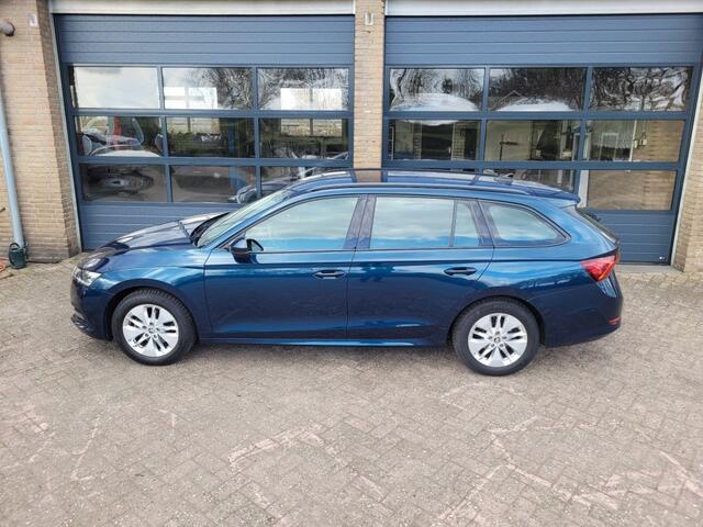 Skoda OCTAVIA 1.0 E TSI Business Edition Automaat DSG