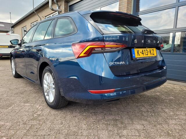 Skoda OCTAVIA 1.0 E TSI Business Edition Automaat DSG
