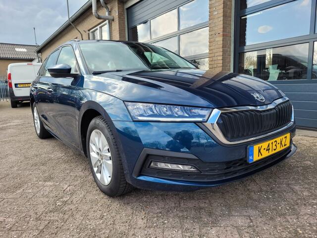 Skoda OCTAVIA 1.0 E TSI Business Edition Automaat DSG