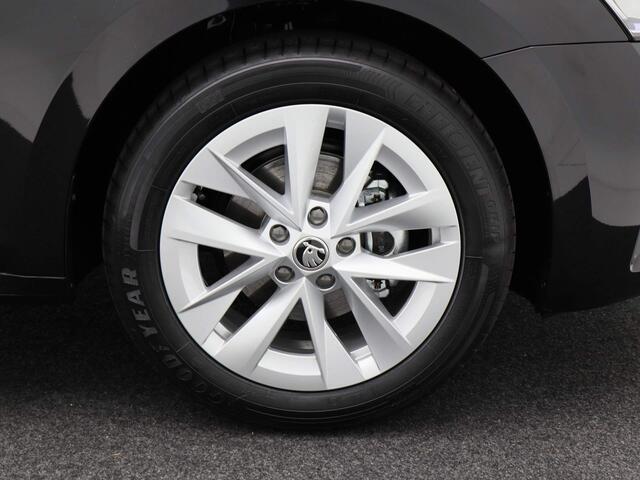 Skoda OCTAVIA Combi Business Edition Plus 1.5 TSI 115 pk | Automaat | Adaptive cruise control | Navigatie | Stoelverwarming | Achteruitrijcamera