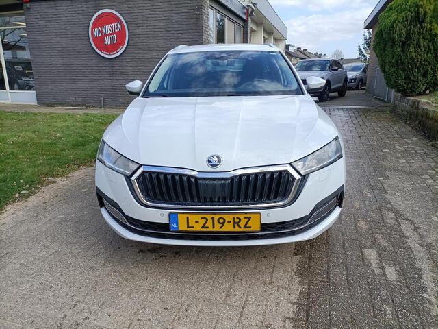 Skoda OCTAVIA COMBI 1.0 TSI B Edition,Nw Model,Navi,Dig Dash