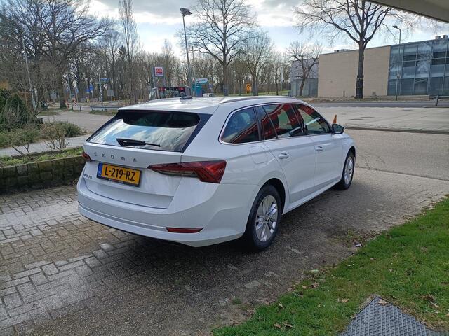 Skoda OCTAVIA COMBI 1.0 TSI B Edition,Nw Model,Navi,Dig Dash