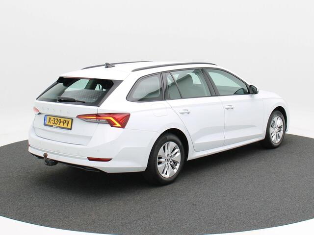 Skoda OCTAVIA Combi 1.0 e-TSi 110 Pk Automaat Business Edition | Navigatie | Trekhaak | Virtual Dashboard | Cruise Controle | 97.574 Km!!