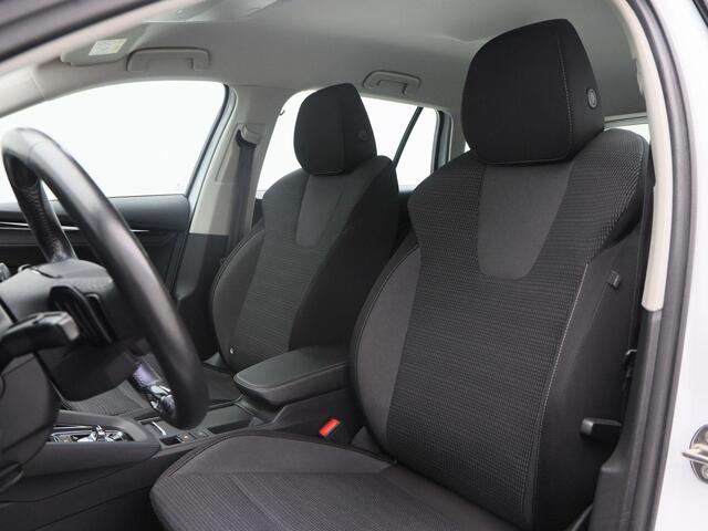 Skoda OCTAVIA Combi 1.0 e-TSi 110 Pk Automaat Business Edition | Navigatie | Trekhaak | Virtual Dashboard | Cruise Controle | 97.574 Km!!