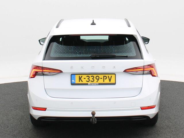 Skoda OCTAVIA Combi 1.0 e-TSi 110 Pk Automaat Business Edition | Navigatie | Trekhaak | Virtual Dashboard | Cruise Controle | 97.574 Km!!