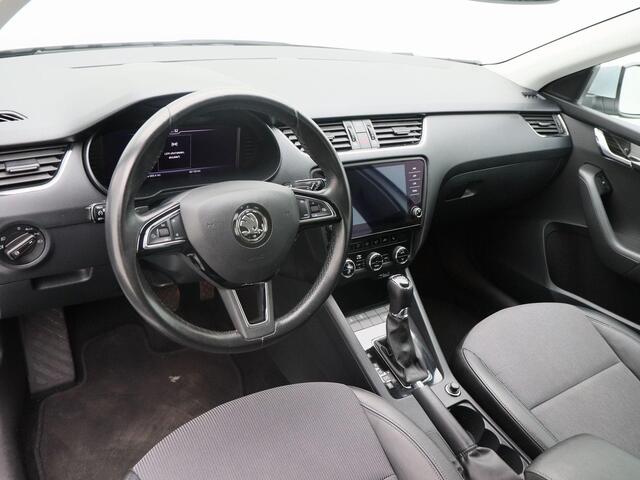 Skoda OCTAVIA Combi 1.5 TSi 150 Pk Automaat Business Edition Plus | Full LED | Trekhaak | Navigatie | Virtual Dashboard | 17 Inch | 92.148 Km!!