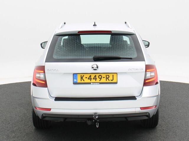 Skoda OCTAVIA Combi 1.5 TSi 150 Pk Automaat Business Edition Plus | Full LED | Trekhaak | Navigatie | Virtual Dashboard | 17 Inch | 92.148 Km!!