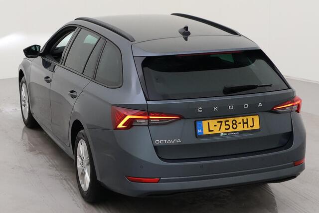Skoda OCTAVIA Combi 1.0 TSI Business Edition Metallic/ Digitale Cockpit/ Led/ Elec. K./ Do glas/ Clima/ Navi/ Parkeersensoren/ 16 lmv