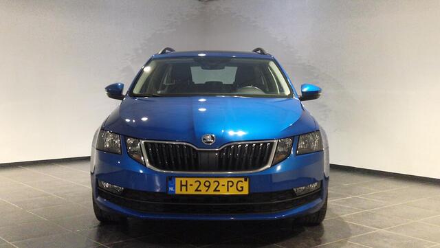 Skoda OCTAVIA Combi 1.0 TSI Greentech Business Edition | Navigatie | Carplay | Camera