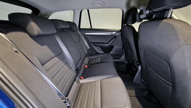 Skoda OCTAVIA Combi 1.0 TSI Greentech Business Edition | Navigatie | Carplay | Camera