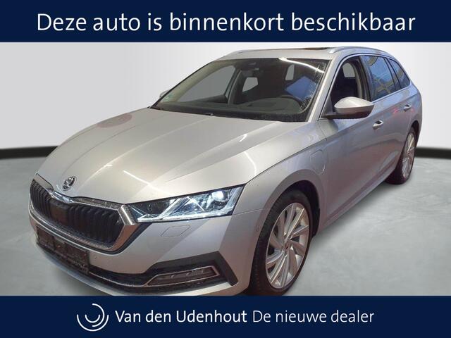 Skoda OCTAVIA Combi 1.4 TSI iV 204pk PHEV Business Edition / Panoramadak / Massage / Navi / Wordt Verwacht